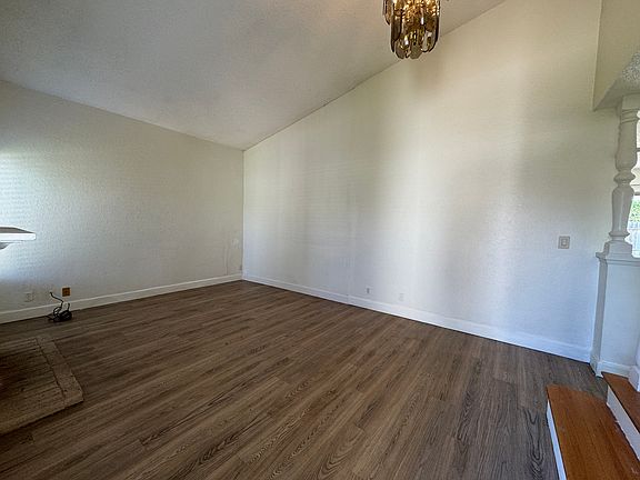 2nd image of 1465 Heatherton Ave