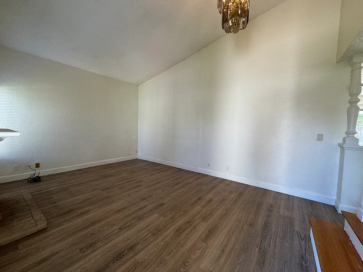 Building Photo - 1465 Heatherton Ave