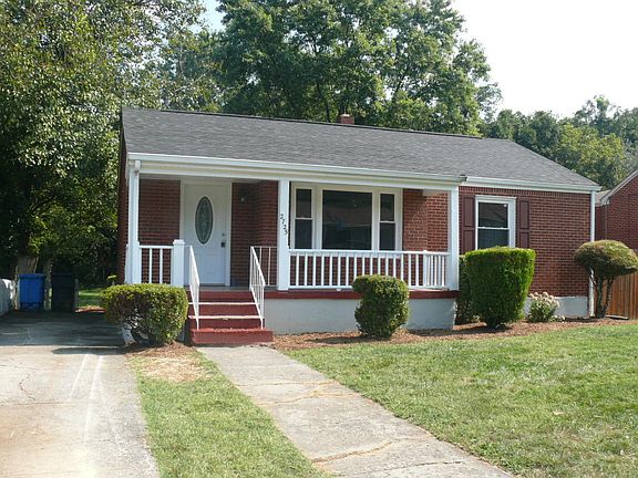 2nd image of 2725 Mountainaire Ave NW