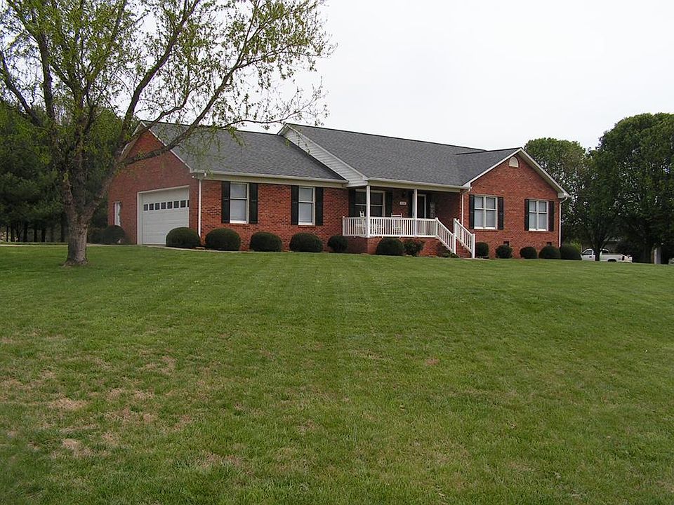 1st image of 113 Lindsey Lee Ln