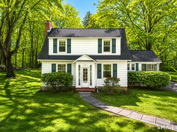 1841 Huntington Turnpike, Trumbull, CT 06611