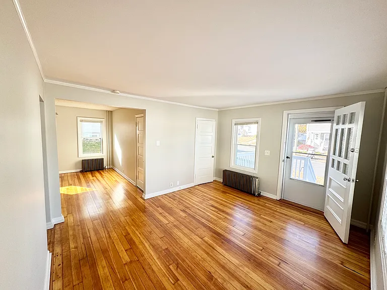 41 Putnam St #1 — Photo 8