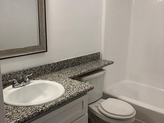 5th image of 838 Coriander Dr Unit P