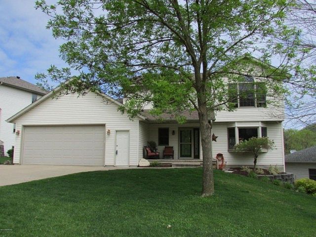 1st image of 54 Shady Oak Ct