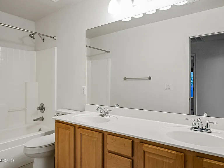 4463 E Downing Cir — Photo 18
