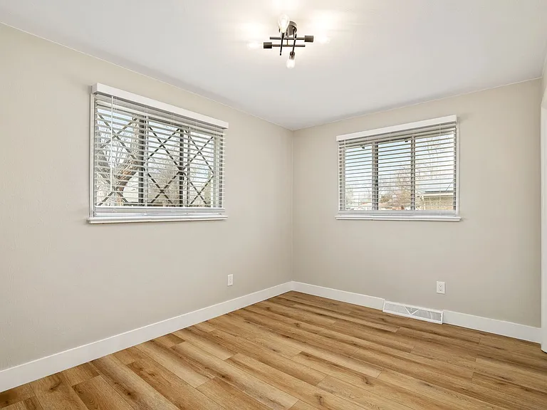 6010 Garrison St — Photo 12