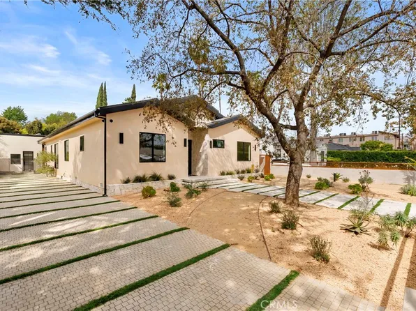 5525 Carpenter Ave, Valley Village, CA 91607
