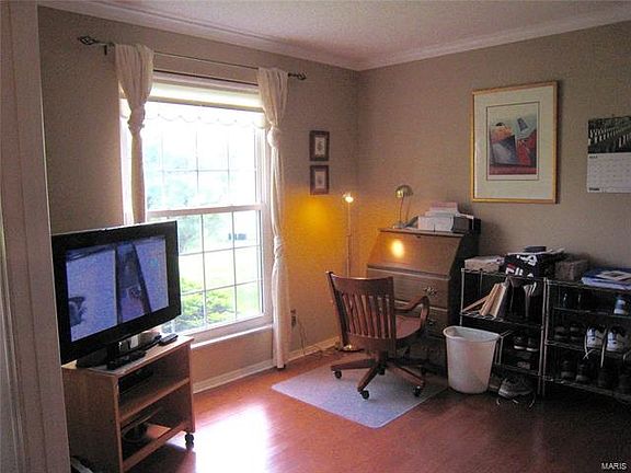 3rd image of 15631 Hedgeford Ct APT 6