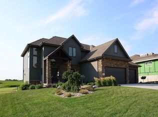 313 S Lakeview Way, Ashland, NE 68003