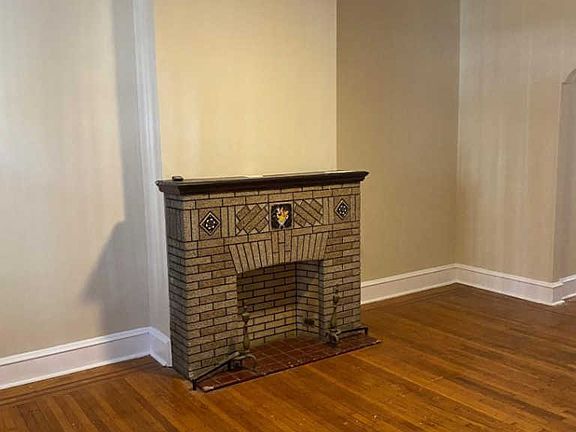 5th image of 2324 W Cumberland St