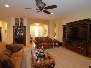 516 Crabapple Ln, Dayton, NV 89403
