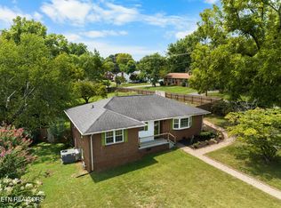 501 Willard St, Maryville, TN 37803