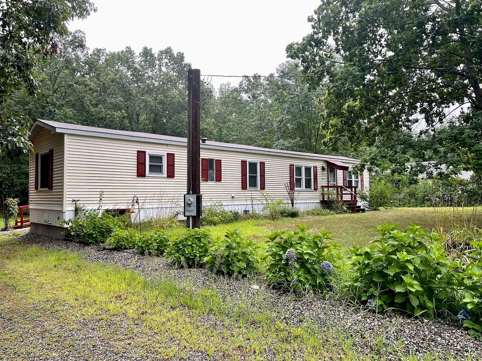 3 bed, 1150 sqft, $1,800 — Photo 1