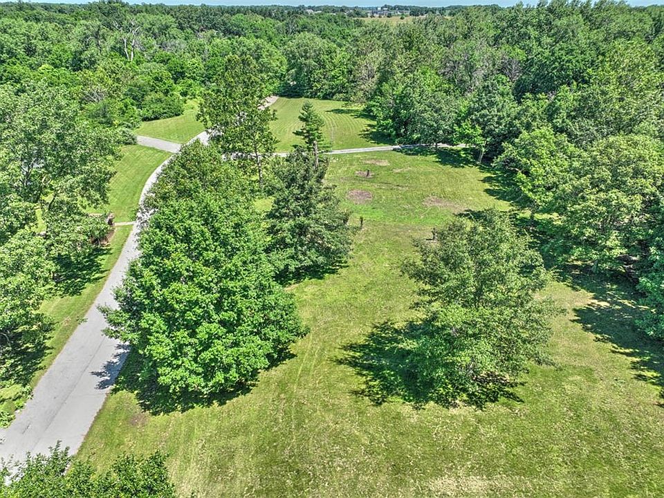1st image of 30&31 Woodbine Park