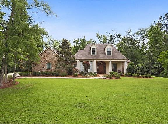 2nd image of 310 Tallowwood Dr