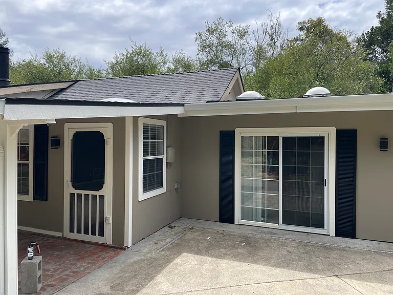 1713 Schaeffer Rd — Photo 2