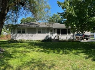 3306 Stanton St, Springfield, IL 62703