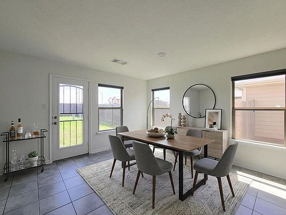 3rd image of 727 Hardwood Grove Ct