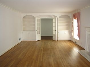 1121 Parkview Rd, Newark, OH 43055