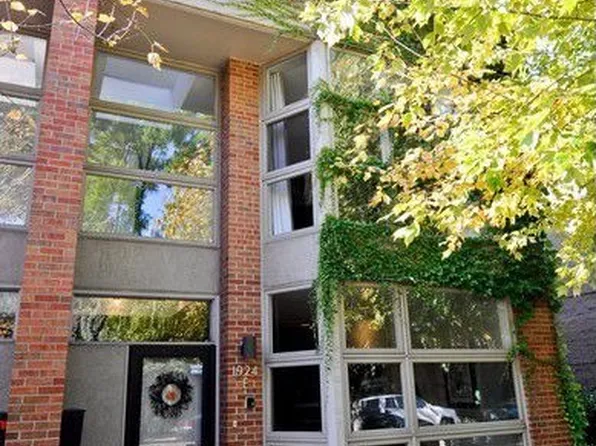 1924 N Maud Ave, Chicago, IL 60614