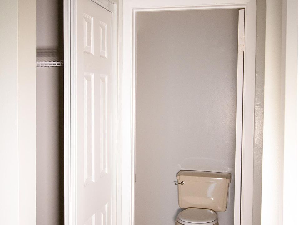 1st image of 4442 Pinebark Ave