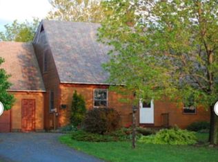 16 Brookside Dr, Middlebury, VT 05753