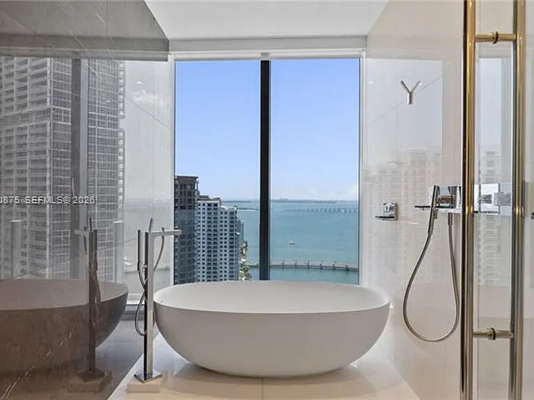 300 Biscayne Blvd #3104 — Photo 22
