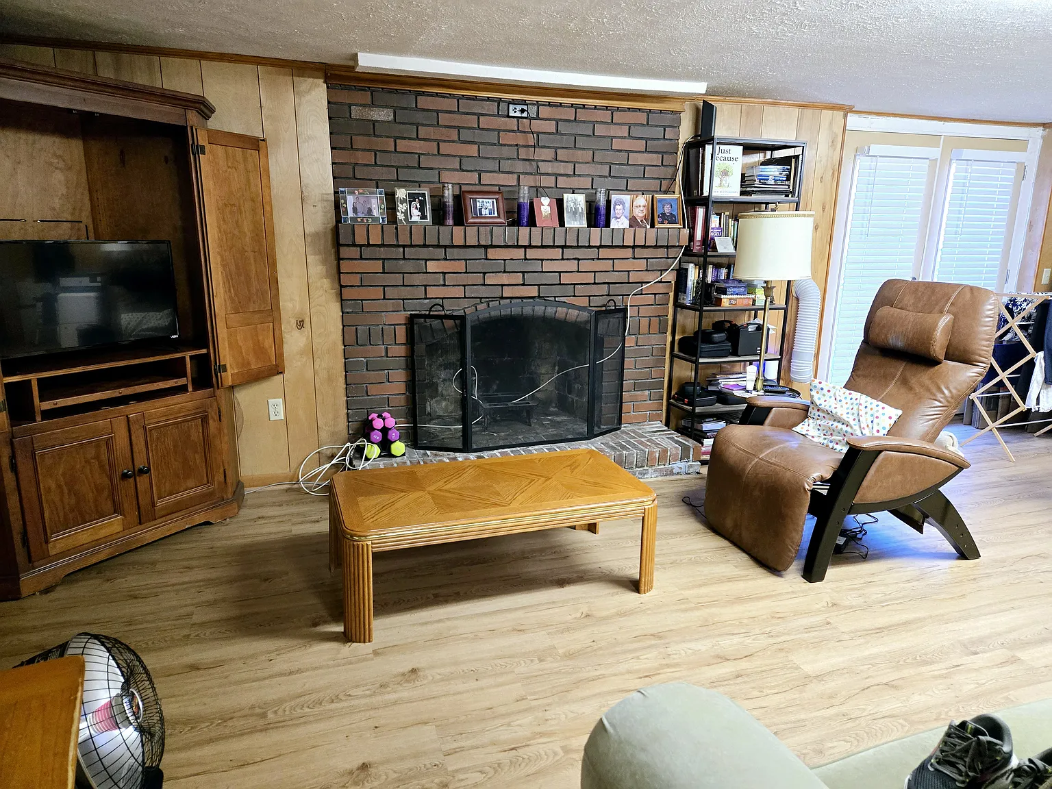 1 bed, 800 sqft, $1,200 — Photo 3