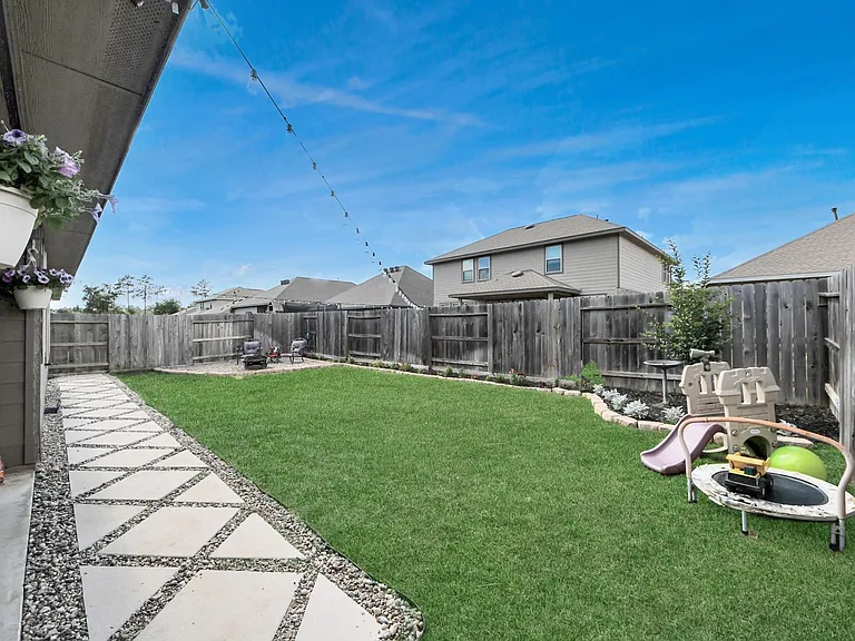 2835 Mistygate Ct — Photo 31