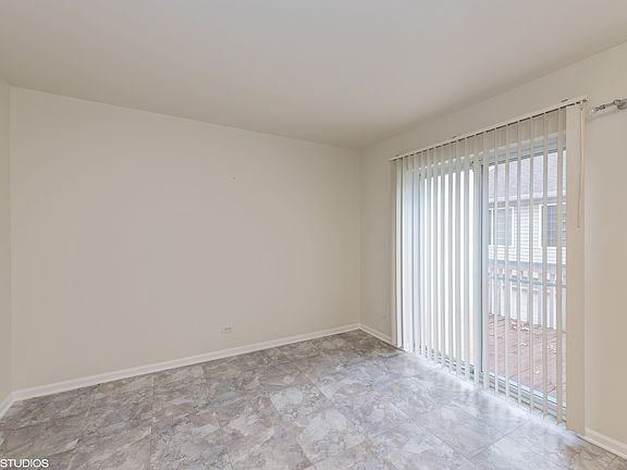 4th image of 263 W Whispering Oaks Ln