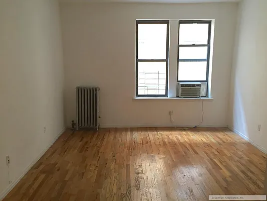 Rented by Sovereign Associates | media 28