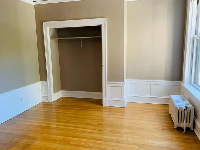 429 W Surf St #26 — Photo 5