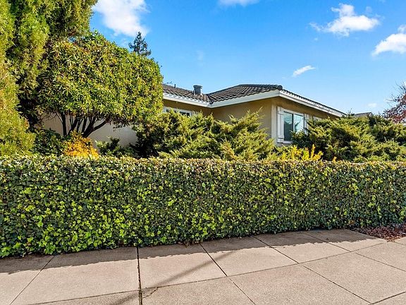 2nd image of 3260 Homestead Rd