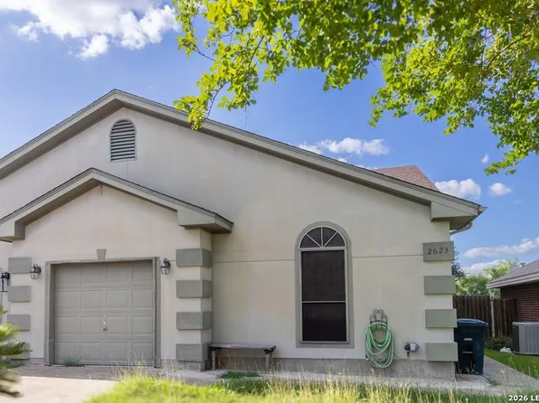 2623 Las Cimas Drive, Eagle Pass, TX 78852