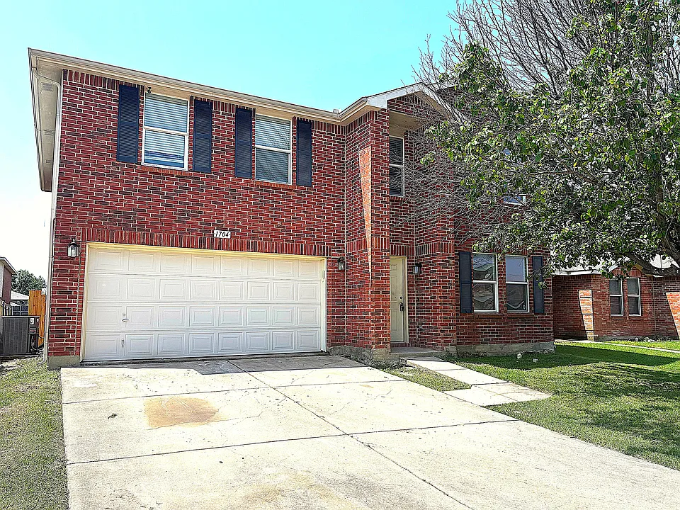 1704 Carolina Ridge Way