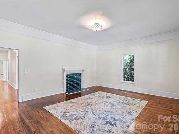 5th image of 317 S Ridge Ave