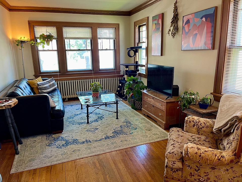 Fremont Ave Charming Apartment