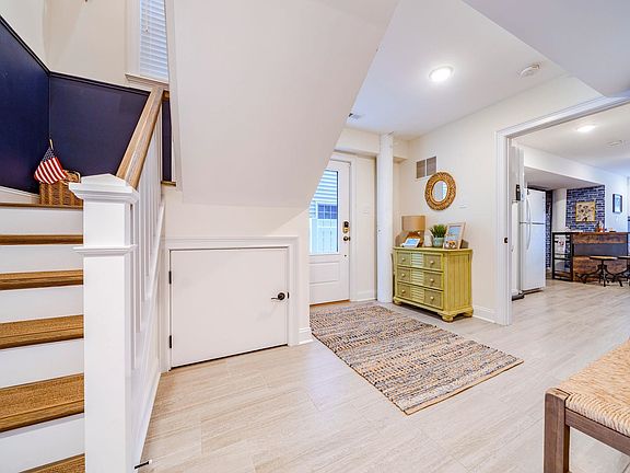 5th image of 57 Central Rd #1