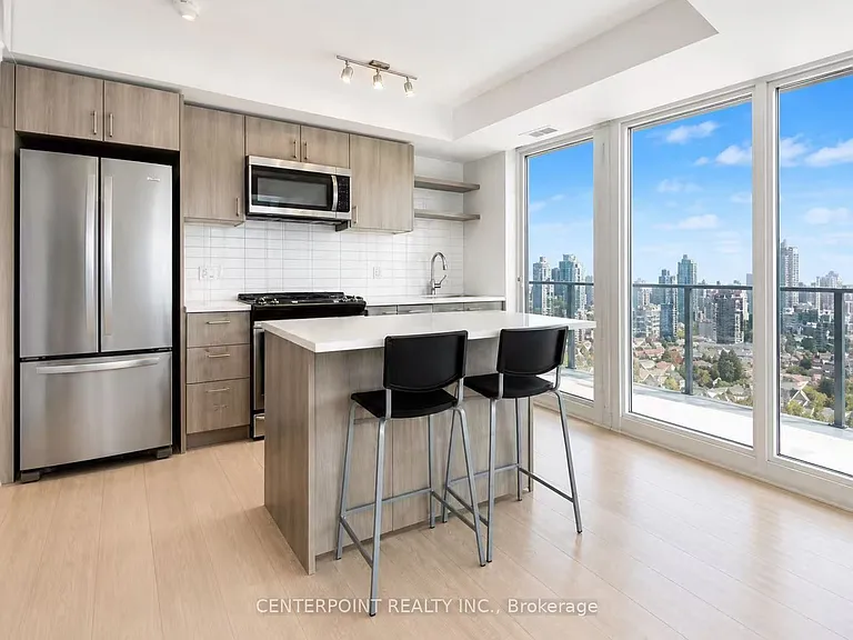 50 Wellesley St E #2708 — Photo 4