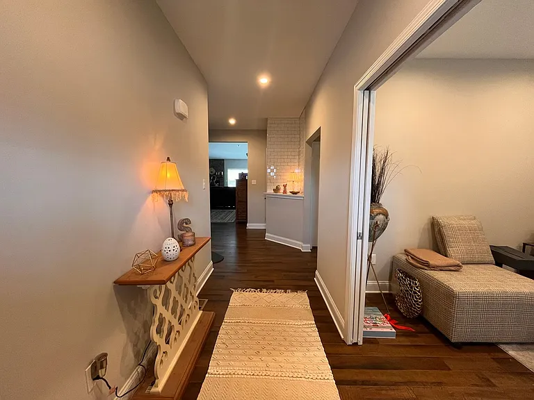 159 Aeropointe Ln — Photo 4