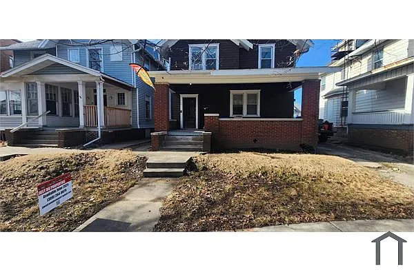 1103 N University St photo 1