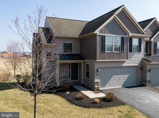 182 Fieldcrest Ln, Ephrata, PA 17522