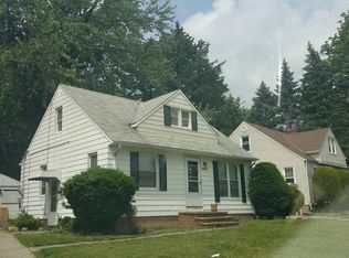 20617 Libby Rd, Maple Heights, OH 44137