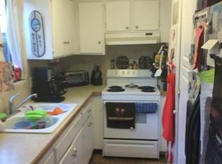 19843 Claremont Ln, Huntington Beach, CA 92646
