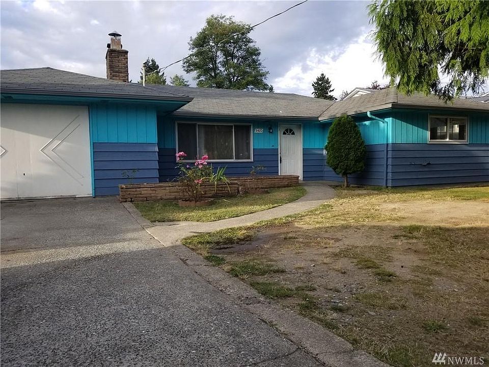 1st image of 3410 S 166th St