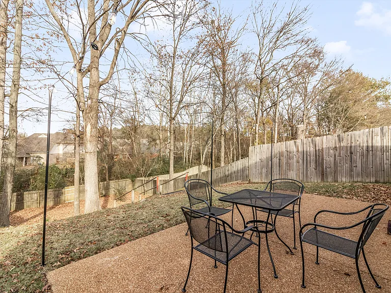 6830 Garmin Ln — Photo 24