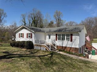 307 Brookview Cir, Jamestown, NC 27282