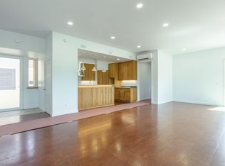 419 Valverde Commons Dr, Taos, NM 87571