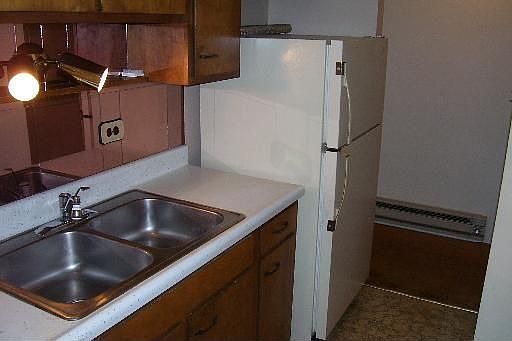 4th image of 4137 W 97th Pl APT 212