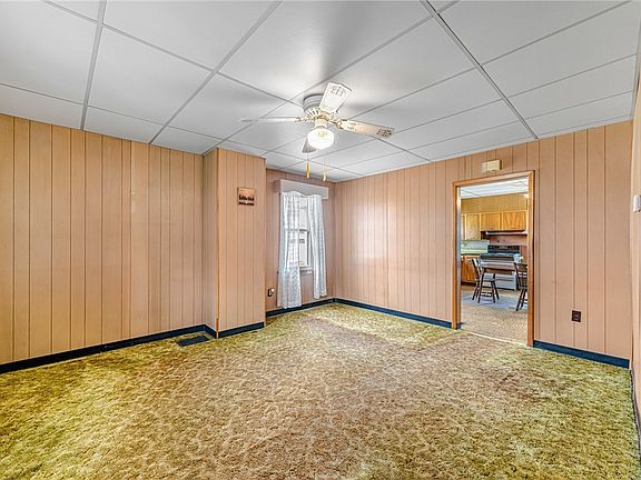 4th image of 33 S Brady St
